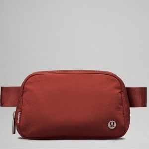 LULULEMON 1L EVERYWHERE BELT BAG - TERRA ORANGE